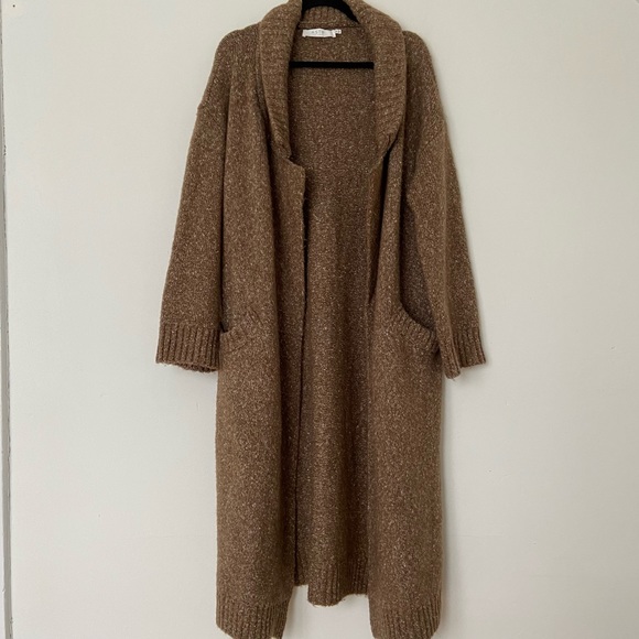 ASTR The Label Lorrie Belted Longline Cardigan in Hazelnut Brown size Medium - Picture 4 of 12